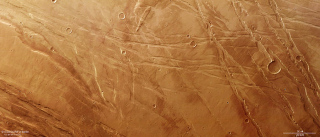 Illustration for article titled The Martian Surface is Looking Pretty Rad in Rainbow